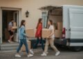 Top 7 Umzugsunternehmen für Studentenumzüge in Kiel: Günstig, flexibel, WG-tauglich