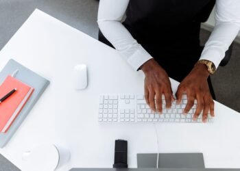 Online-Kurse erstellen und Wissen 2026 monetarisieren