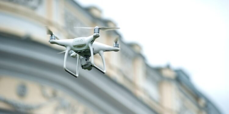 Warum DJI den Drohnenmarkt dominiert